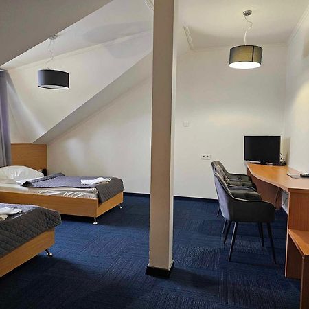 Hotel Agat Piotrkow Trybunalski Luaran gambar