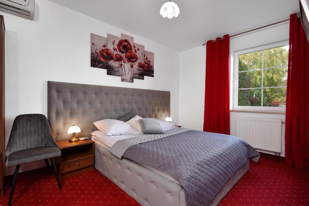 Hotel Agat Piotrkow Trybunalski Luaran gambar