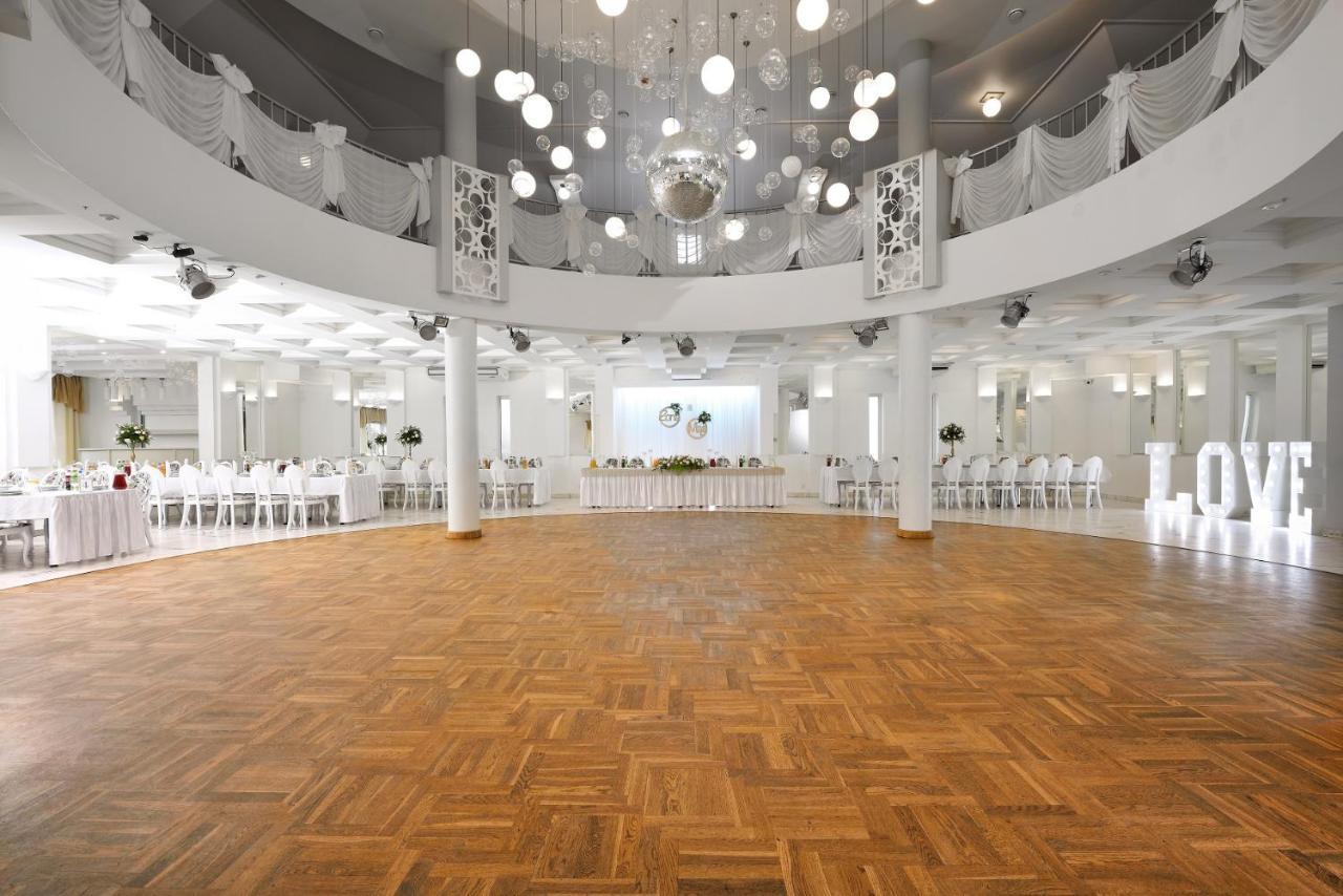 Hotel Agat Piotrkow Trybunalski Luaran gambar