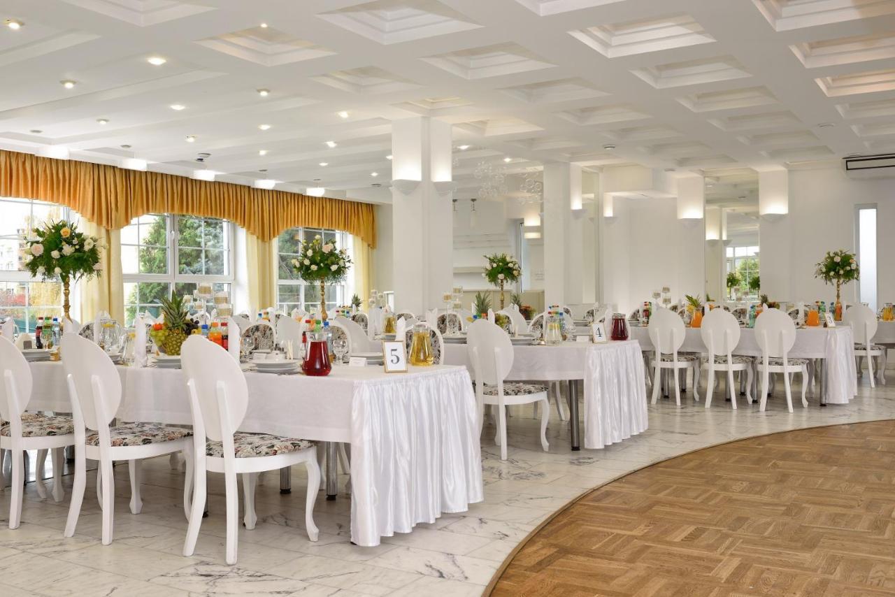 Hotel Agat Piotrkow Trybunalski Luaran gambar