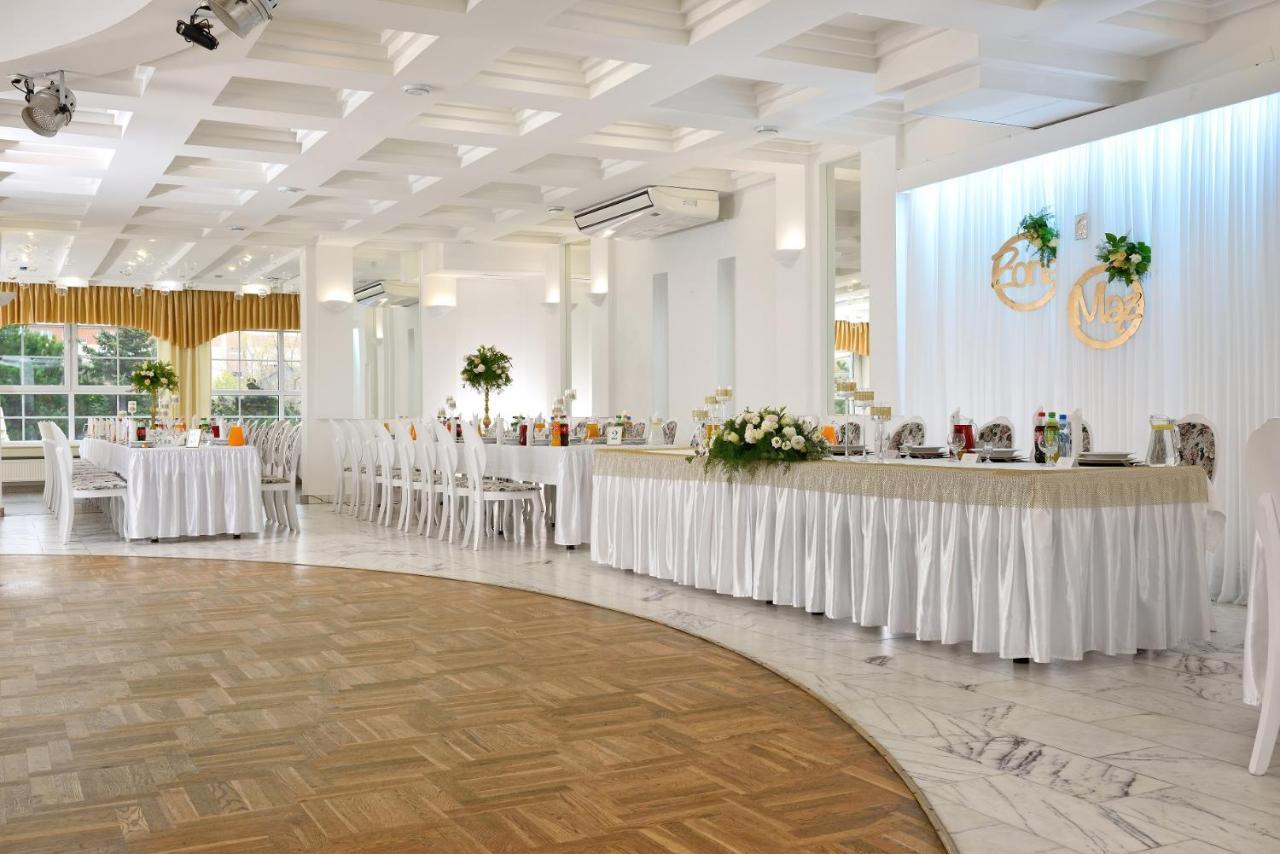 Hotel Agat Piotrkow Trybunalski Luaran gambar